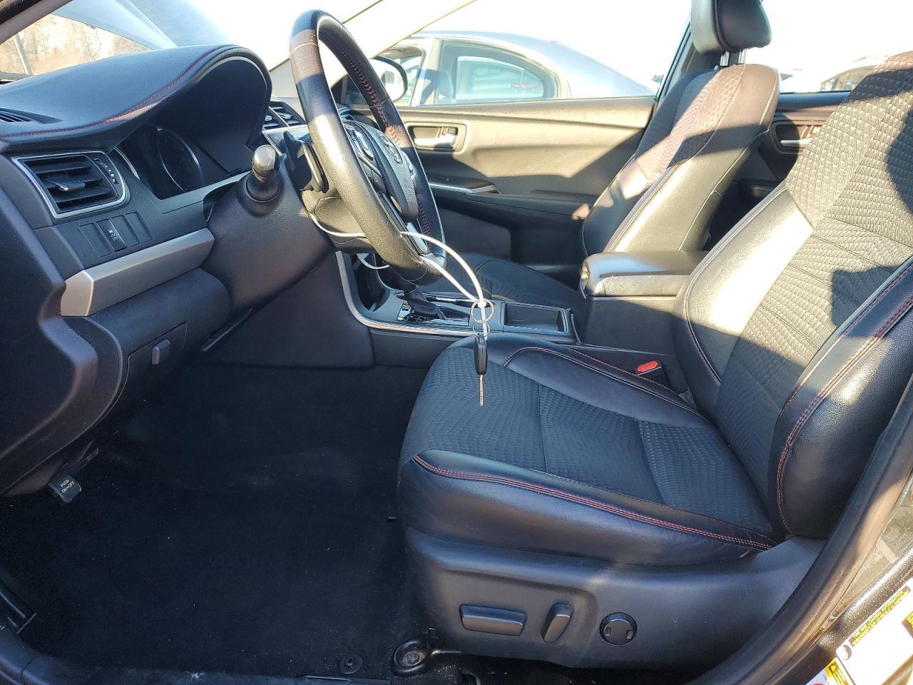 2015 TOYOTA CAMRY