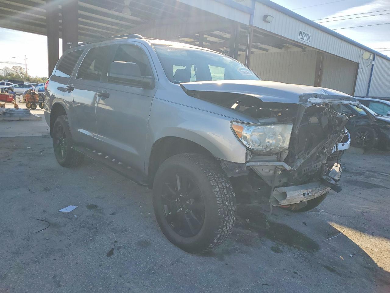 2008 TOYOTA Sequoia