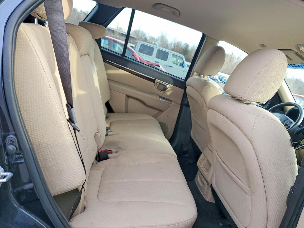 2012 HYUNDAI SANTA FE