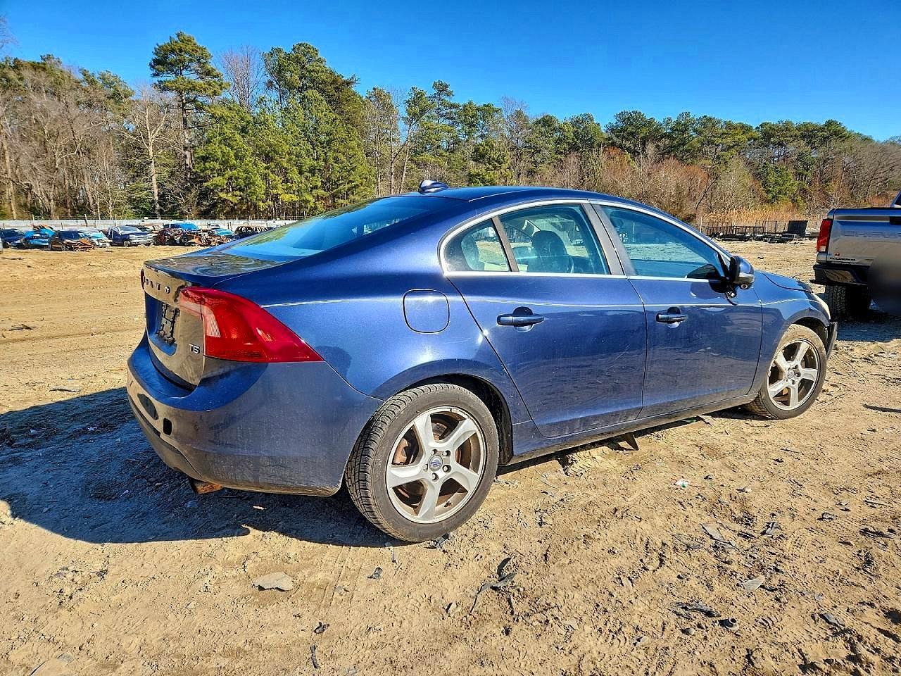 2012 VOLVO S60