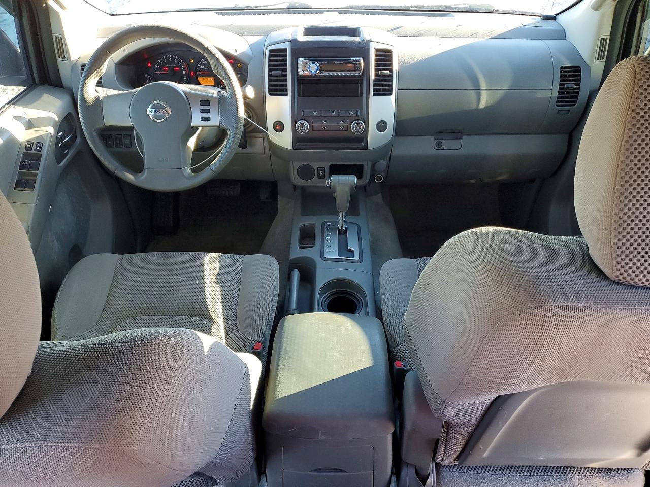 2012 NISSAN Frontier