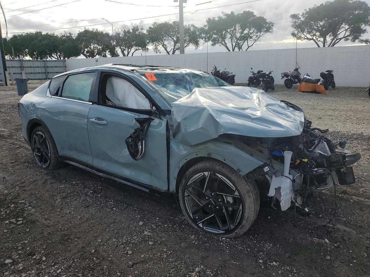 2025 KIA K4
