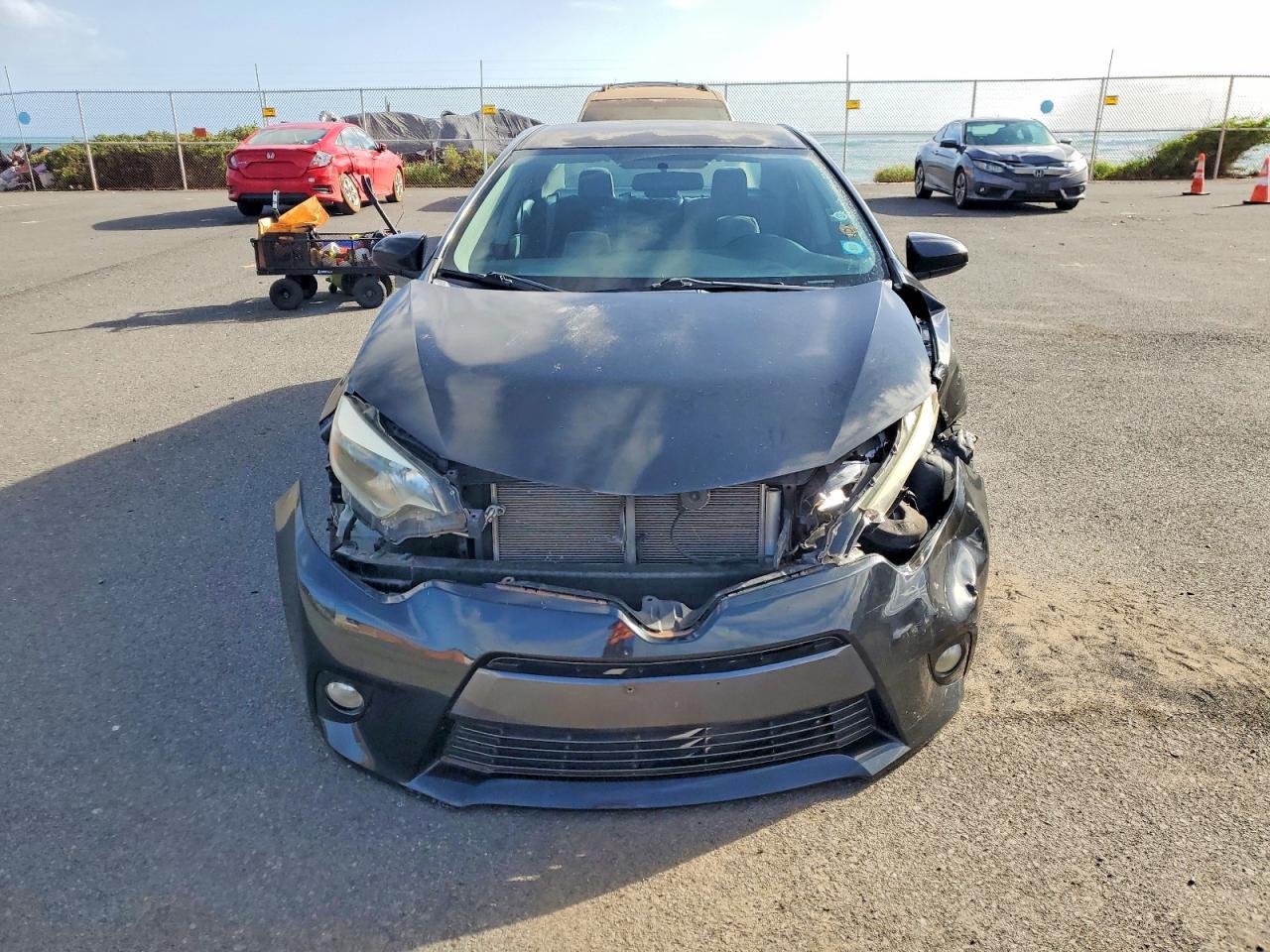 2016 TOYOTA COROLLA