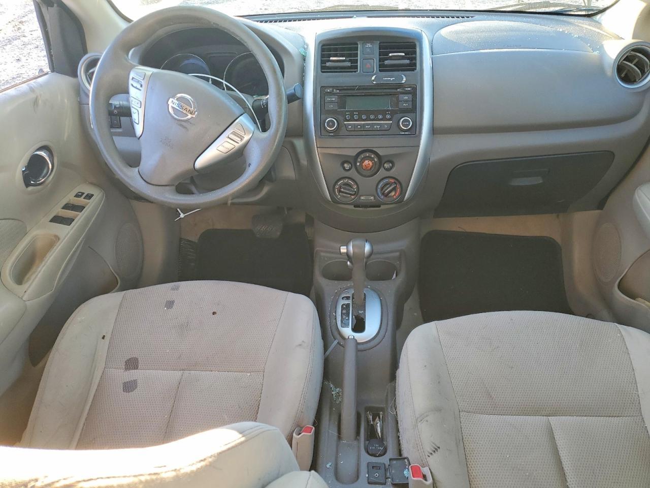 2016 NISSAN VERSA