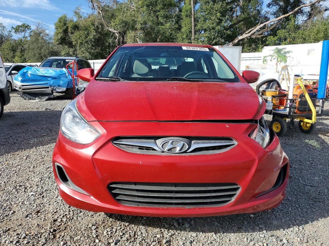 2014 HYUNDAI ACCENT