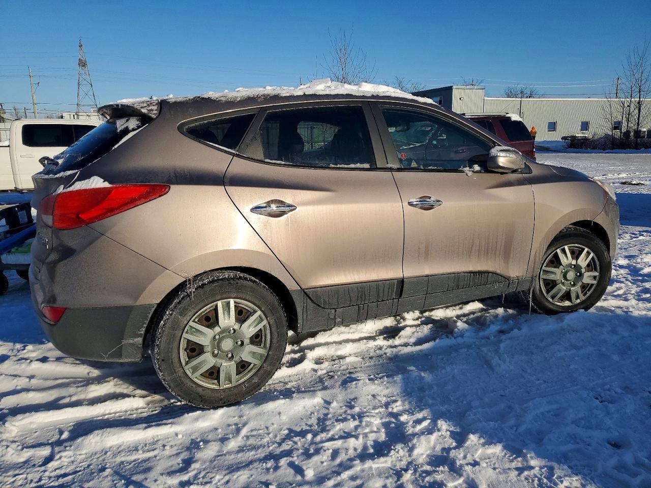 2011 HYUNDAI TUCSON
