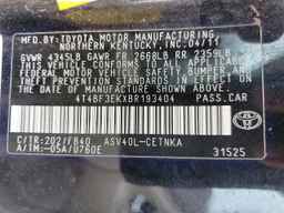 2011 TOYOTA CAMRY