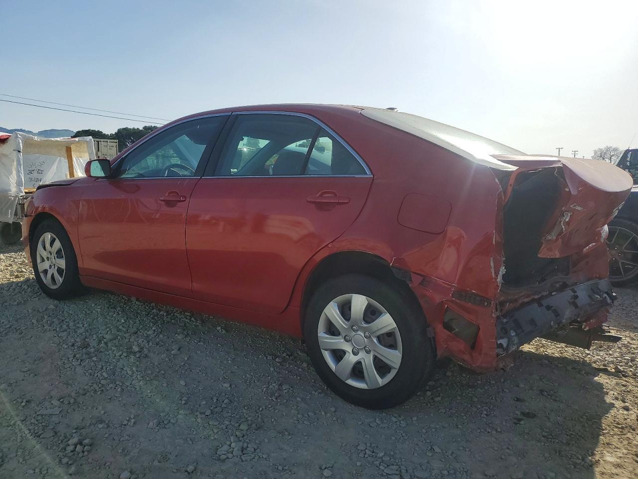 2011 TOYOTA CAMRY
