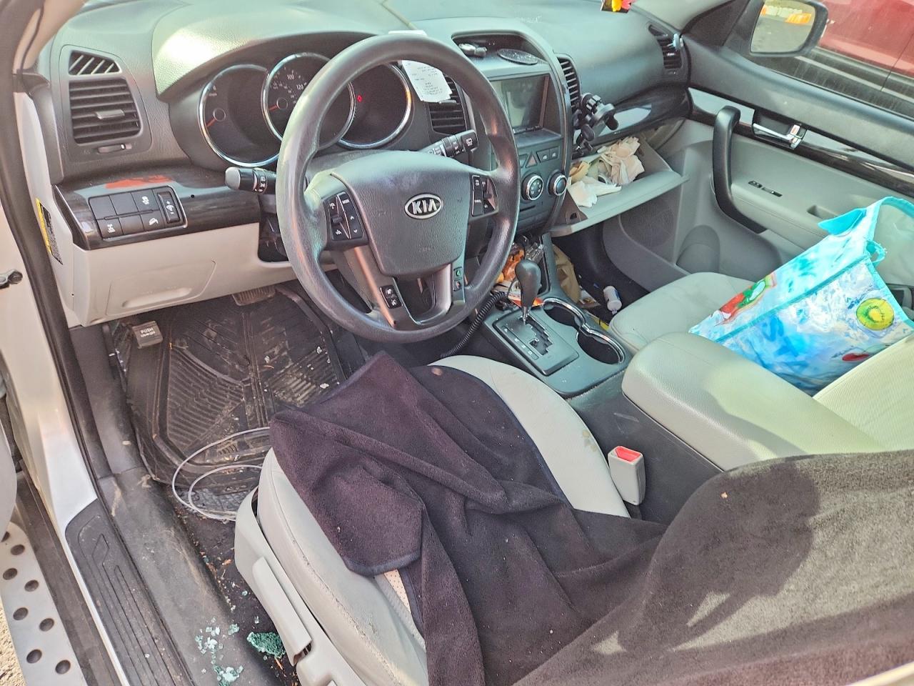 2013 KIA SORENTO