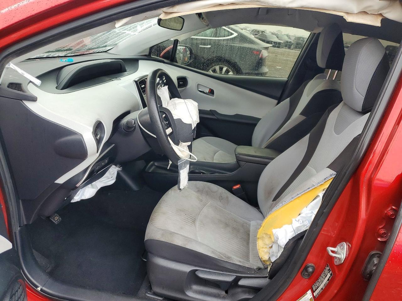 2017 TOYOTA PRIUS
