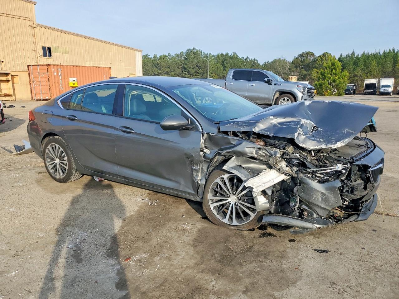 2018 BUICK Regal