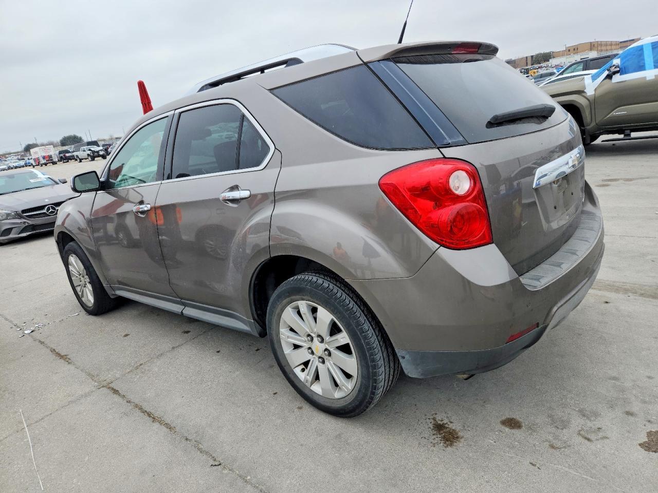 2011 CHEVROLET EQUINOX
