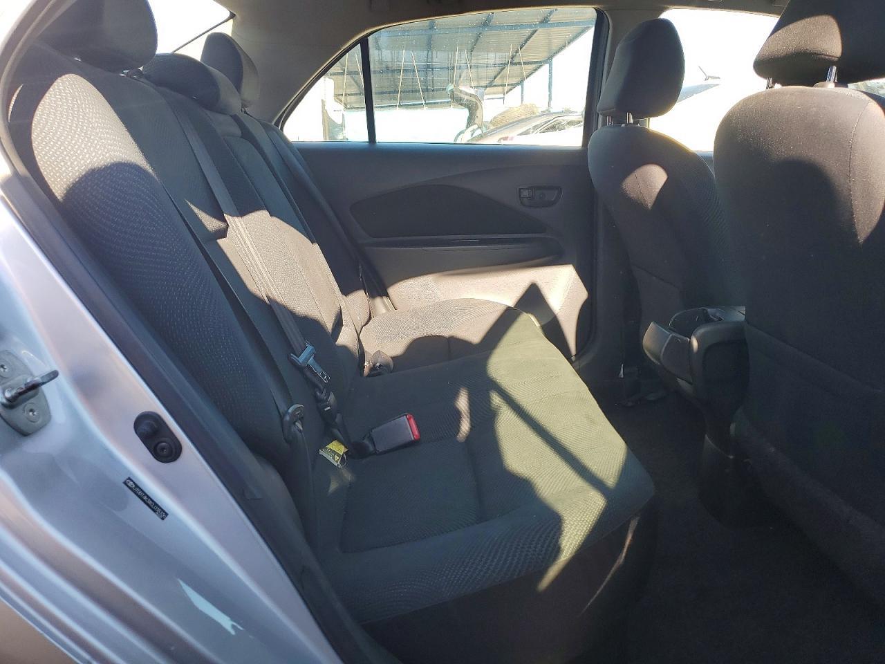 2012 TOYOTA YARIS