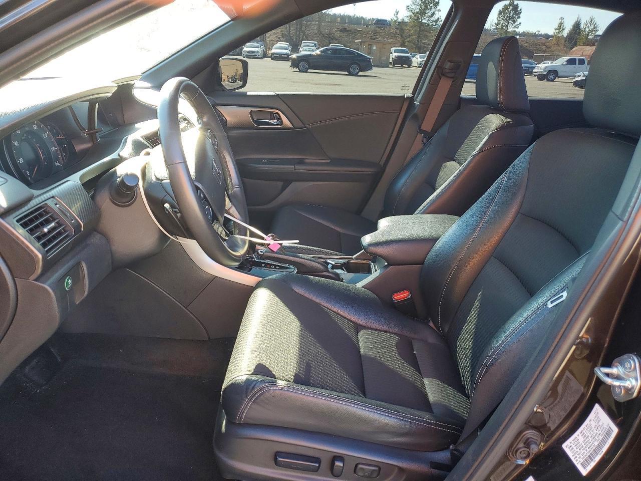 2017 HONDA ACCORD