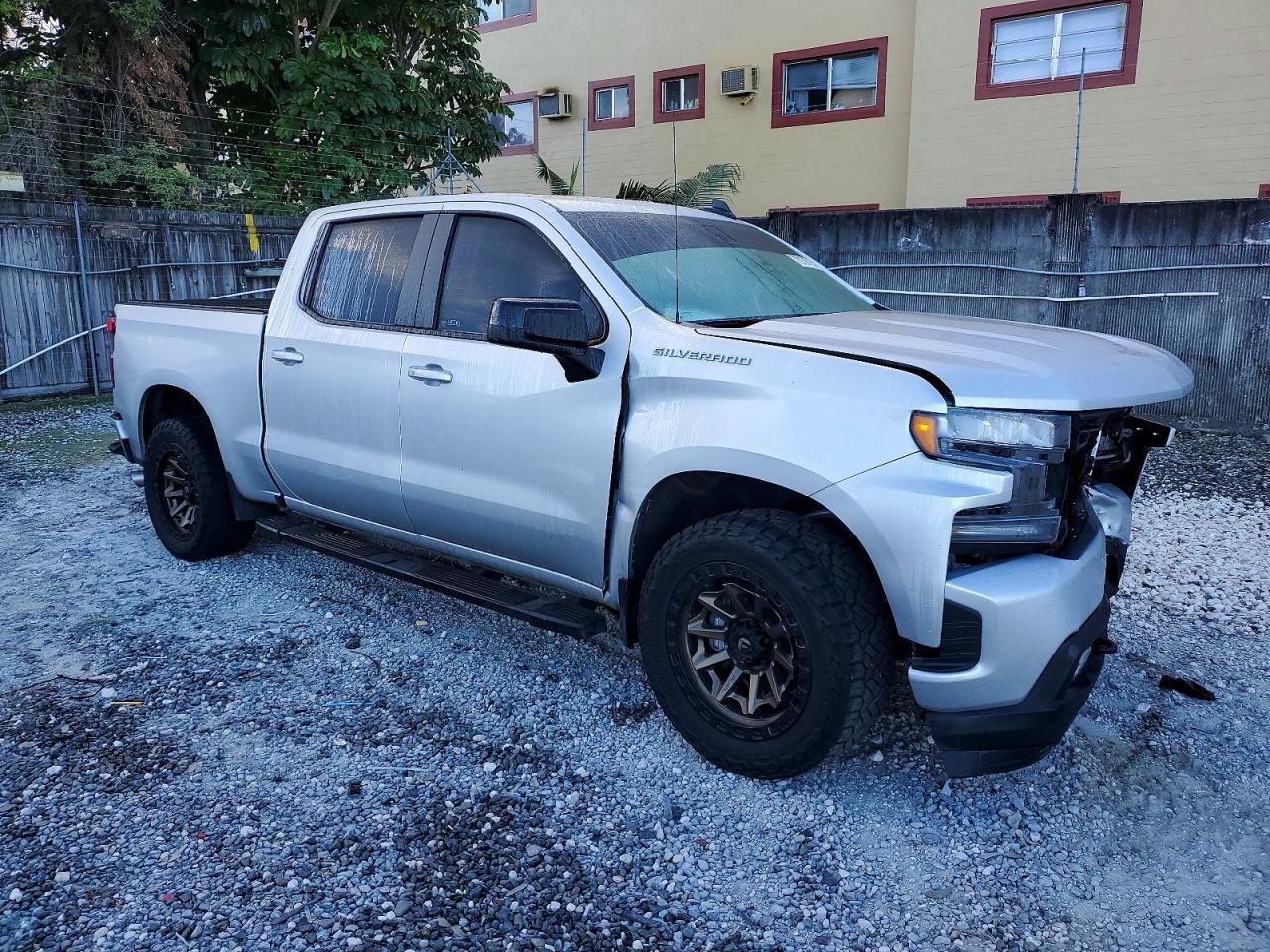 2022 CHEVROLET Silverado