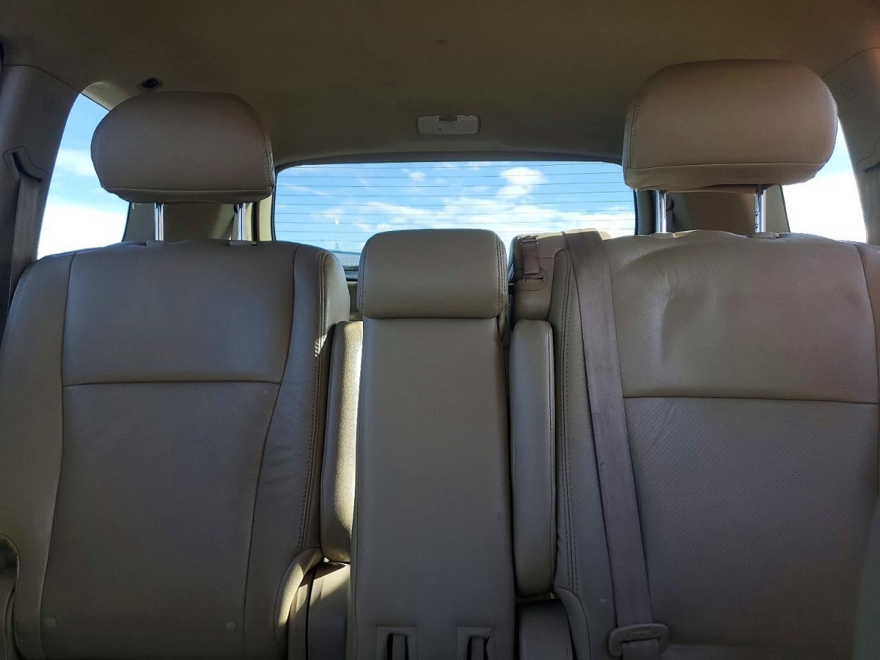 2009 TOYOTA HIGHLANDER