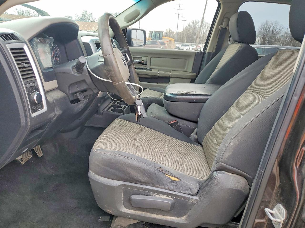 2011 DODGE RAM 1500