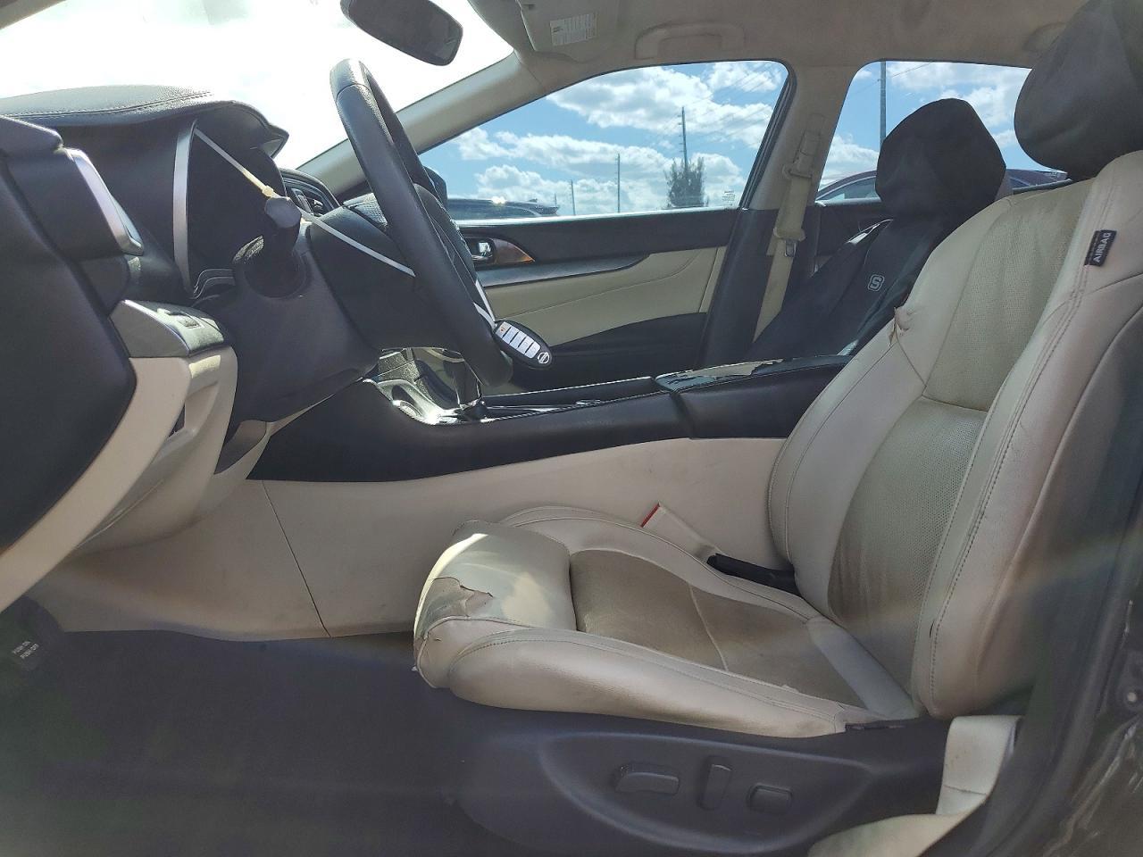 2018 NISSAN Maxima