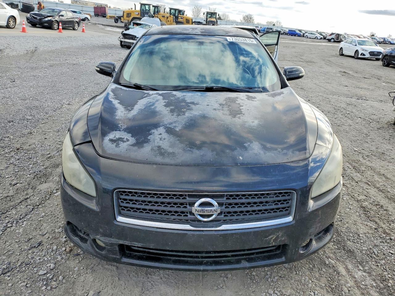 2010 NISSAN Maxima