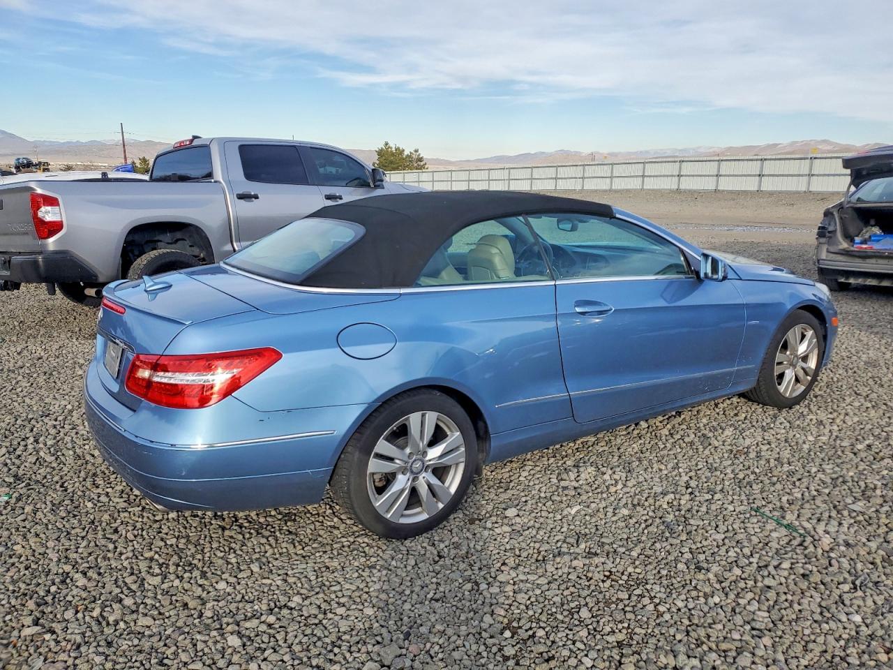 2012 MERCEDES-BENZ E-Class