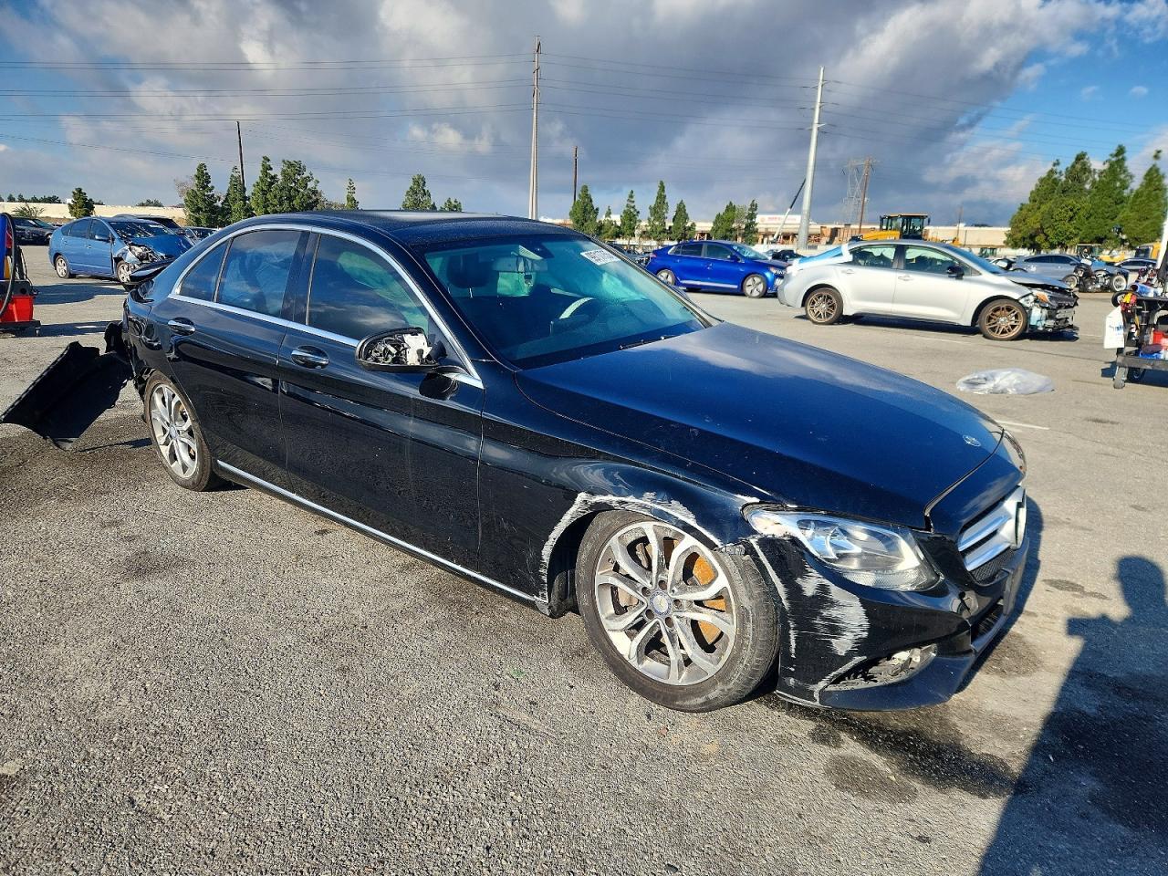 2016 MERCEDES-BENZ C-CLASS