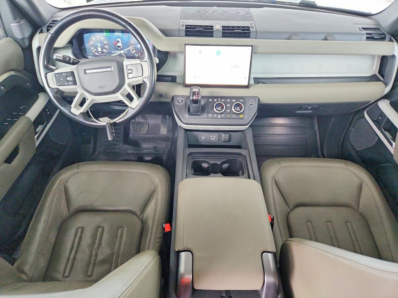 2022 LAND ROVER Defender