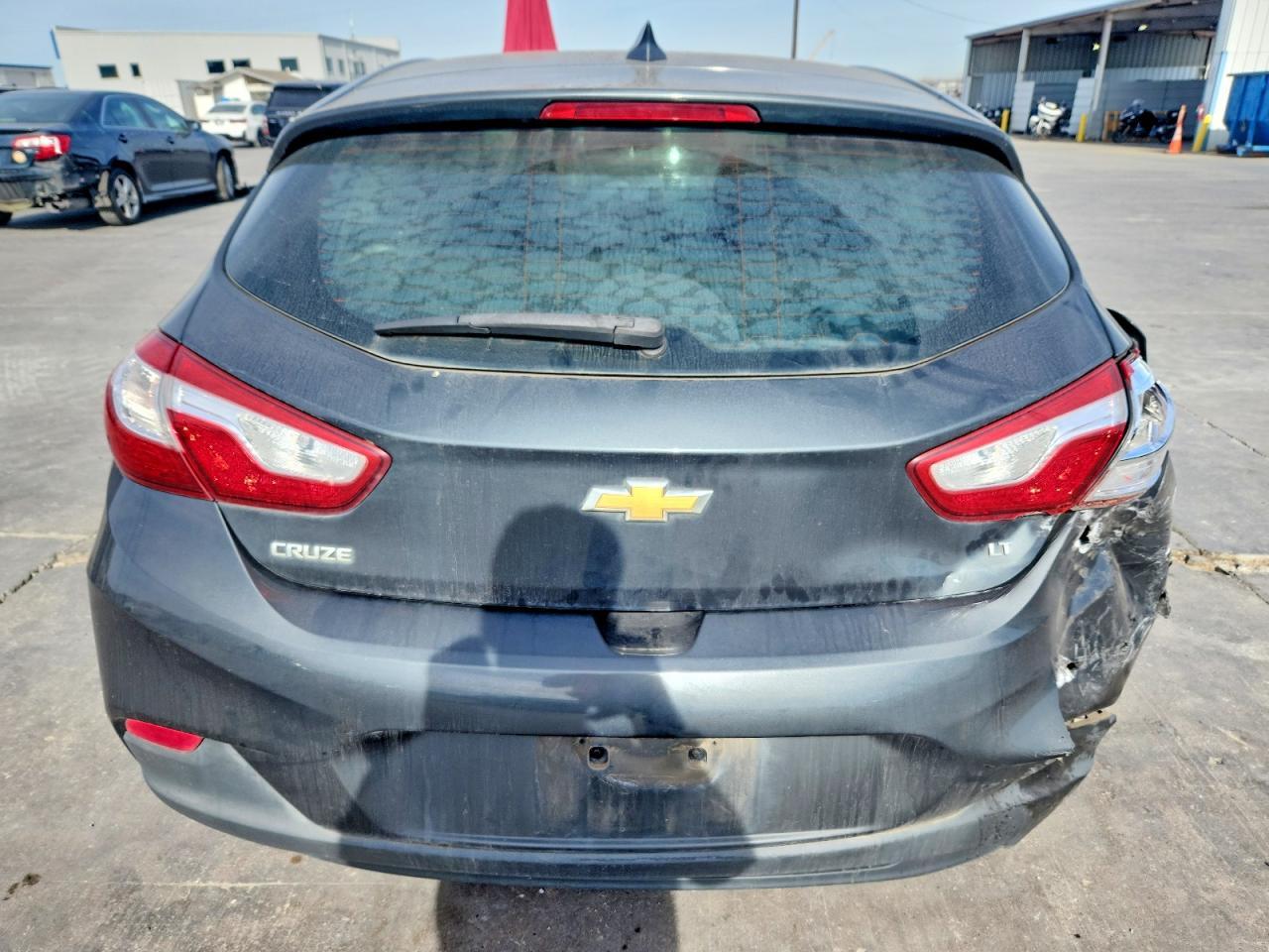 2018 CHEVROLET CRUZE