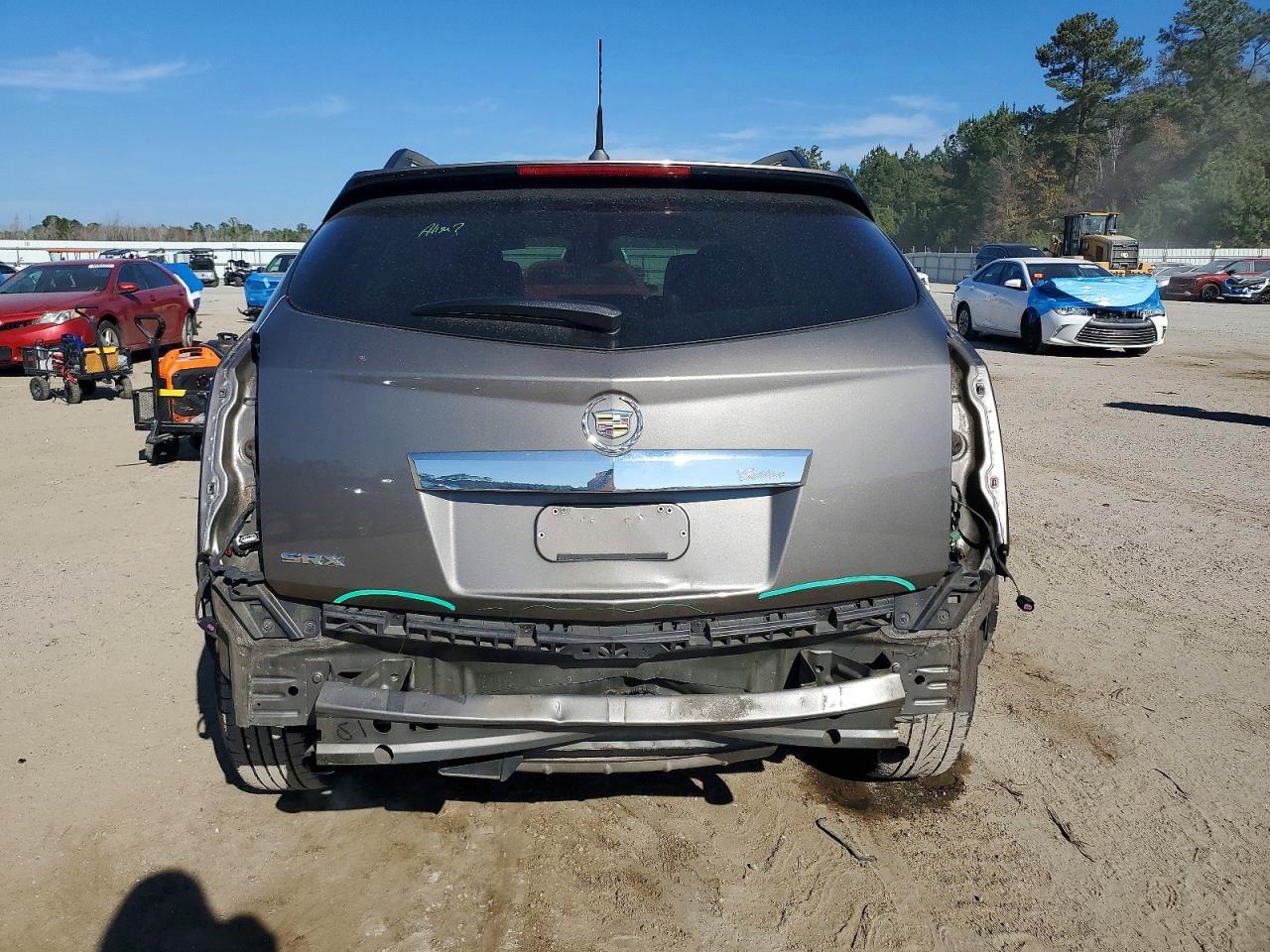 2011 CADILLAC SRX