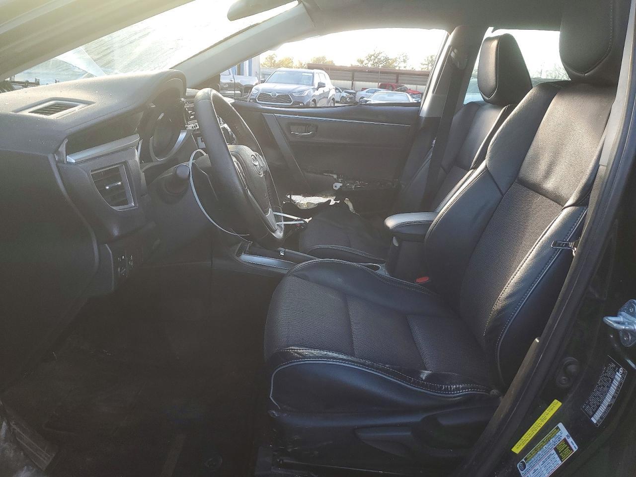 2016 TOYOTA COROLLA