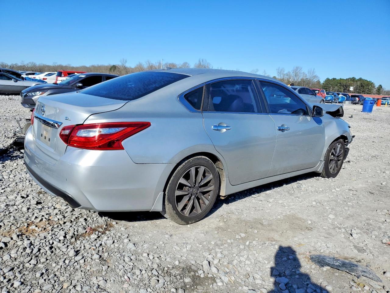 2016 NISSAN ALTIMA