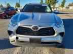 2020 TOYOTA HIGHLANDER