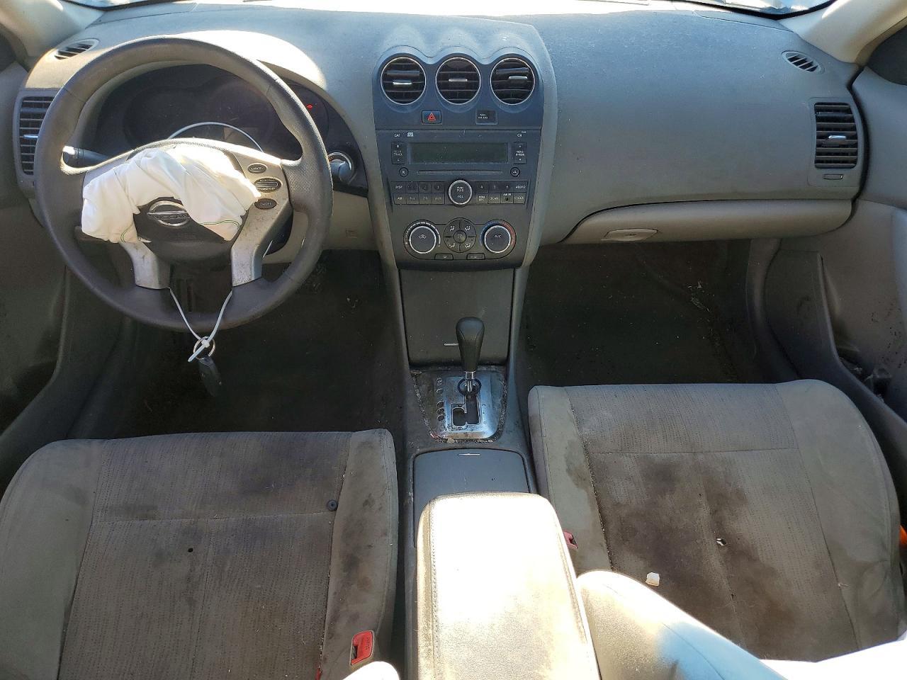 2010 NISSAN ALTIMA