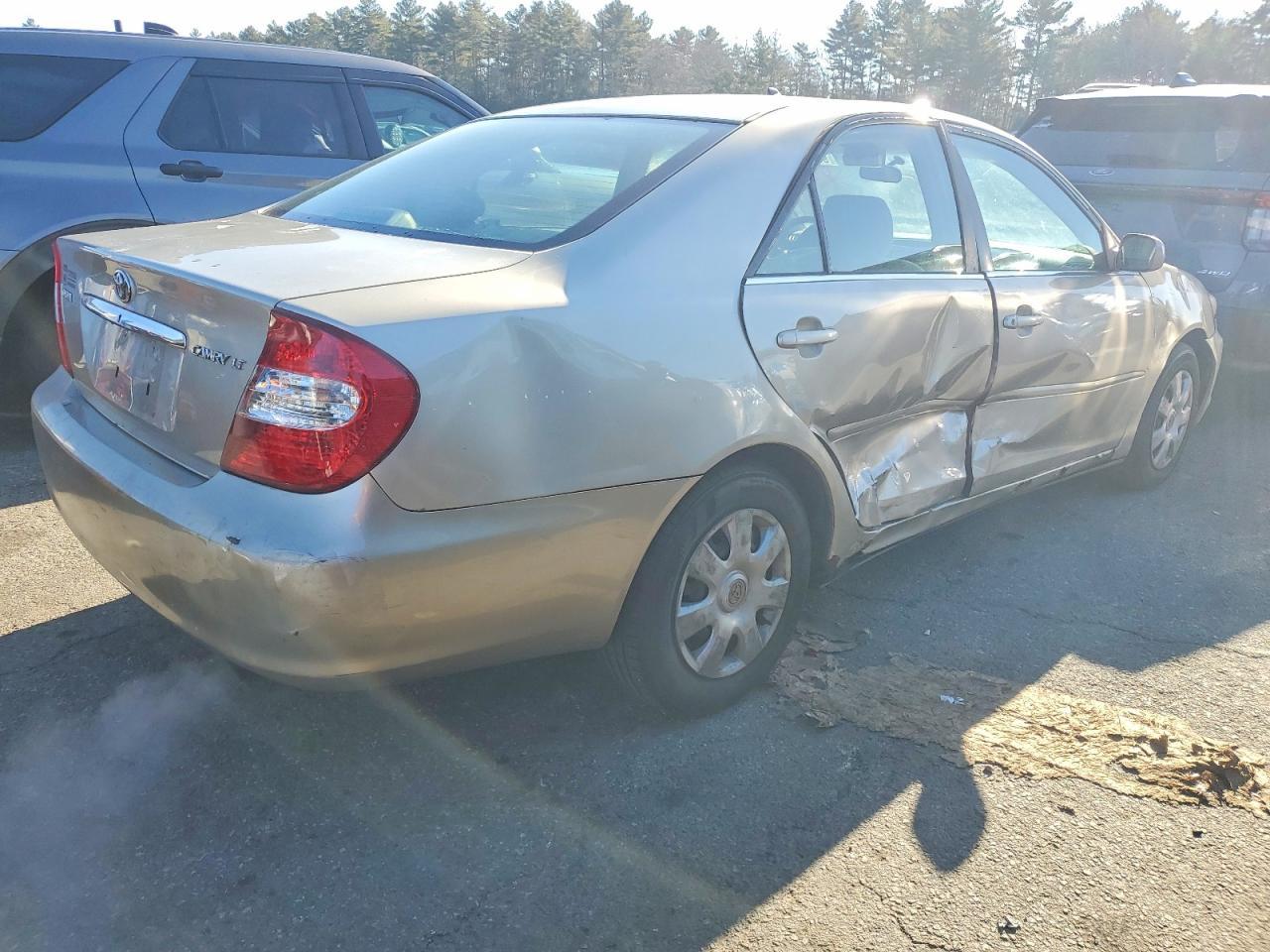 2004 TOYOTA CAMRY