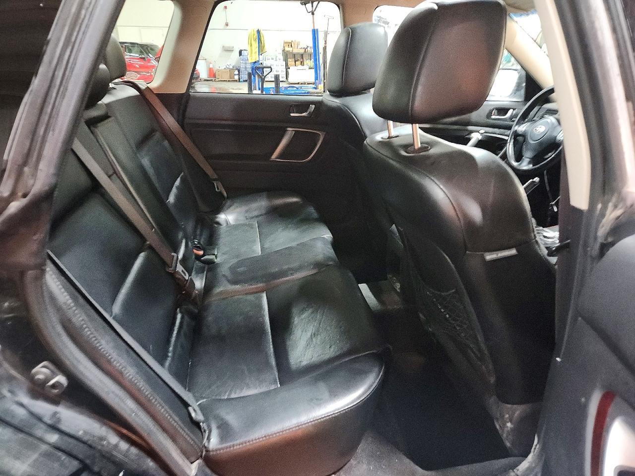 2009 SUBARU Outback