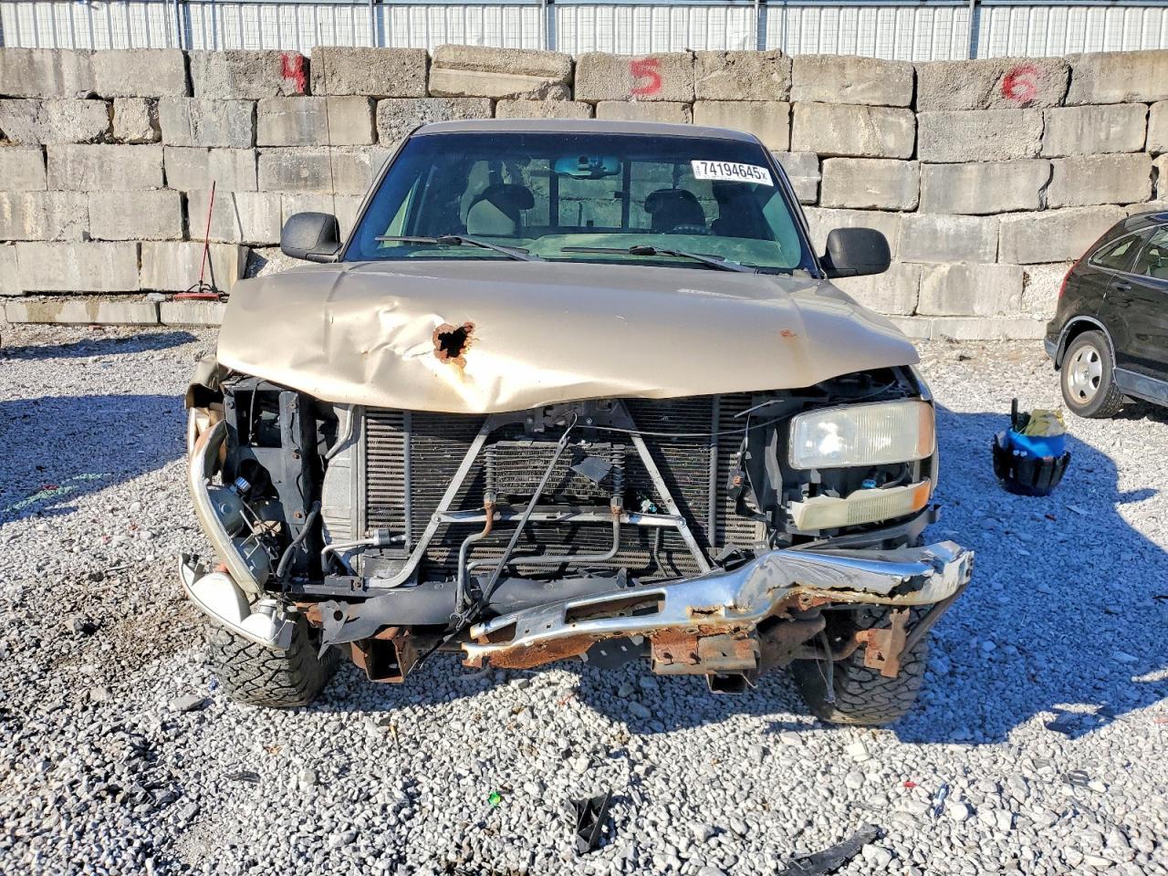 2005 GMC Sierra