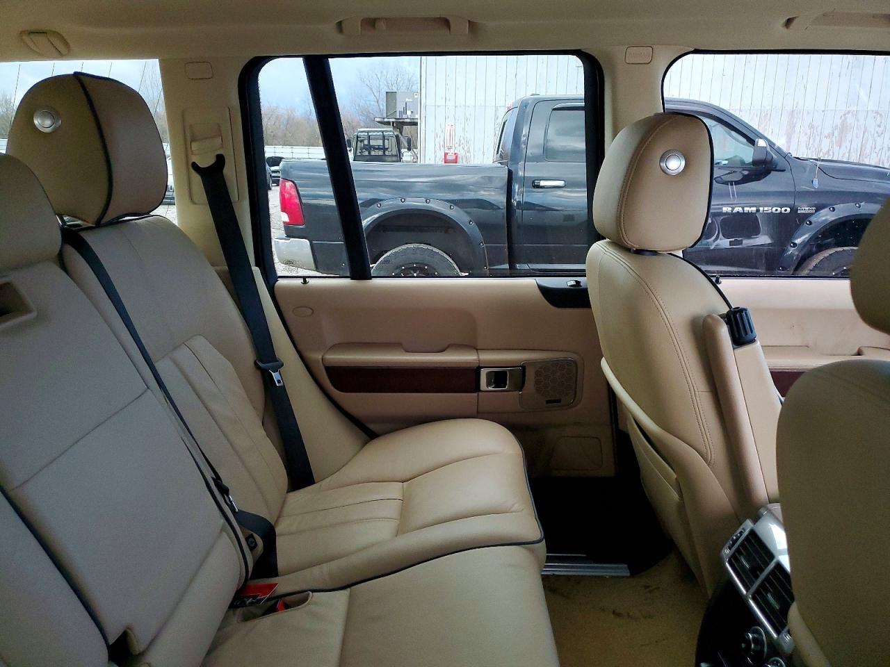 2011 LAND ROVER RANGE ROVER