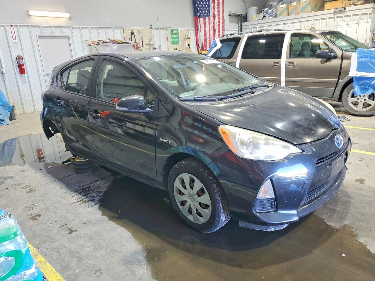 2012 TOYOTA Prius c