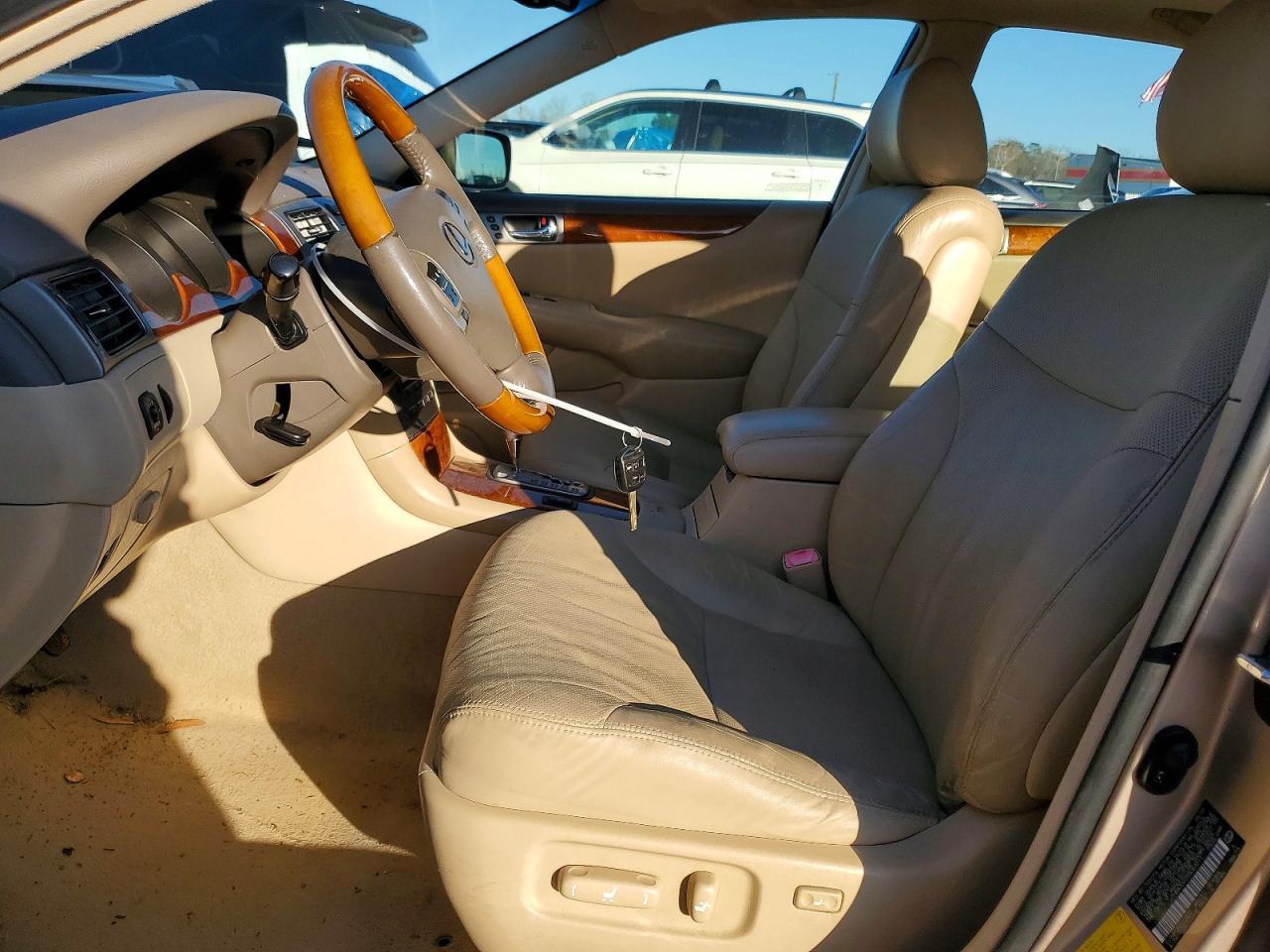 2005 LEXUS ES 330