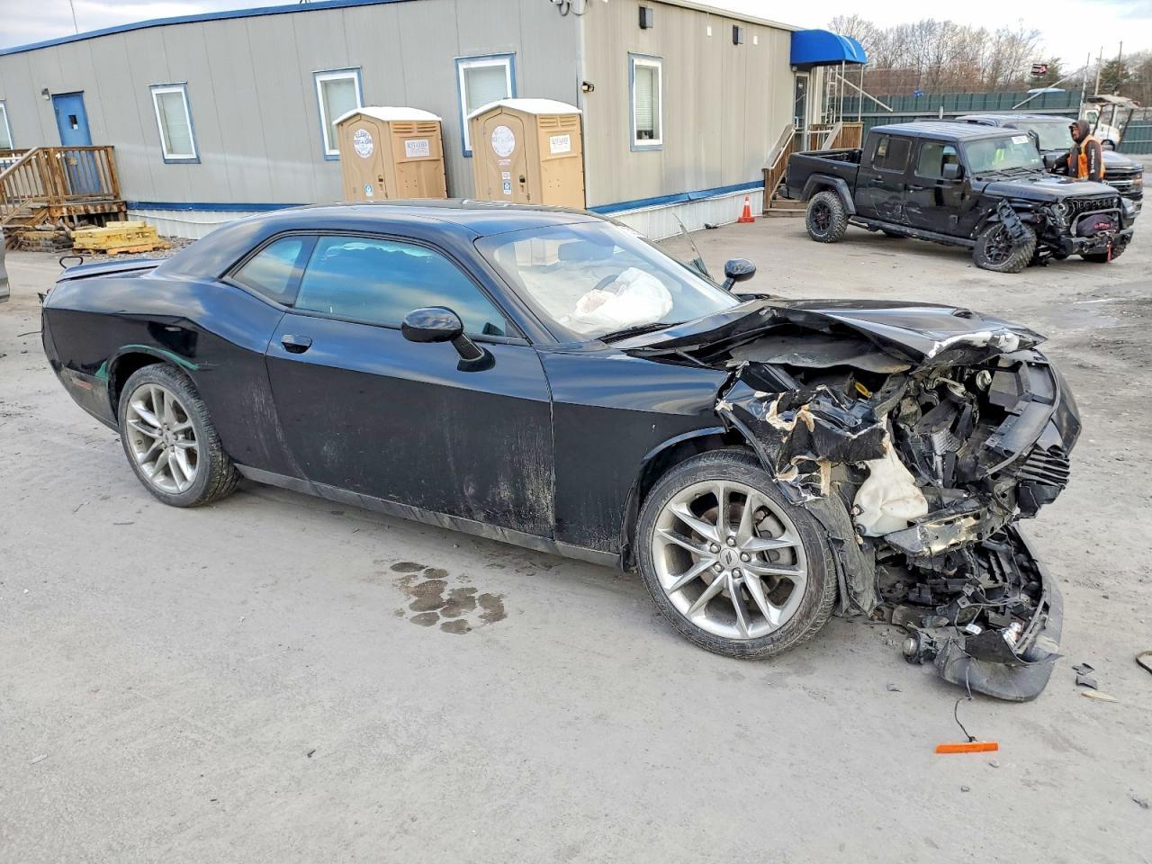 2022 DODGE Challenger