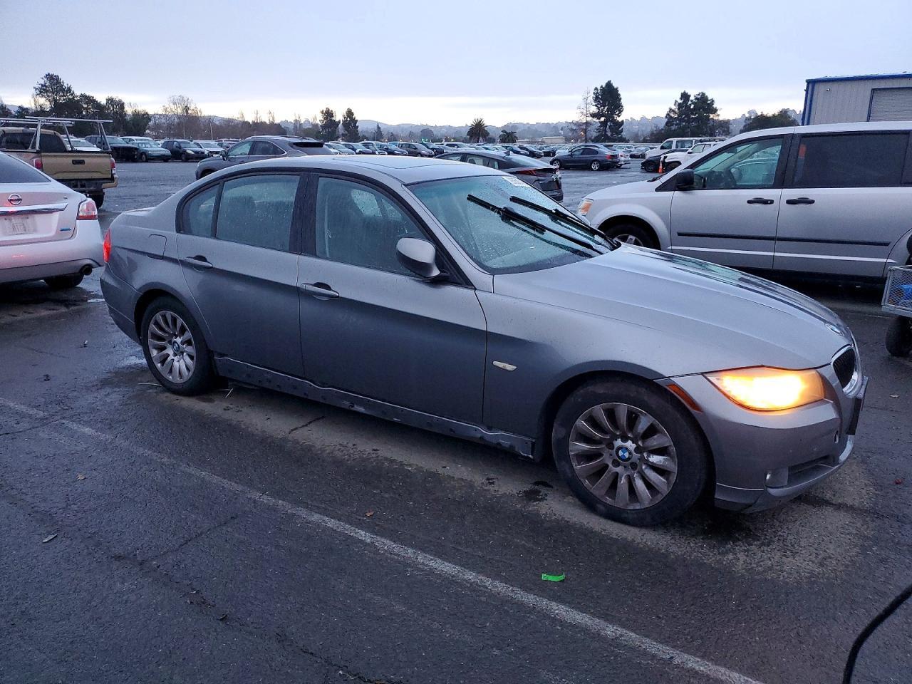2009 BMW 3 SERIES