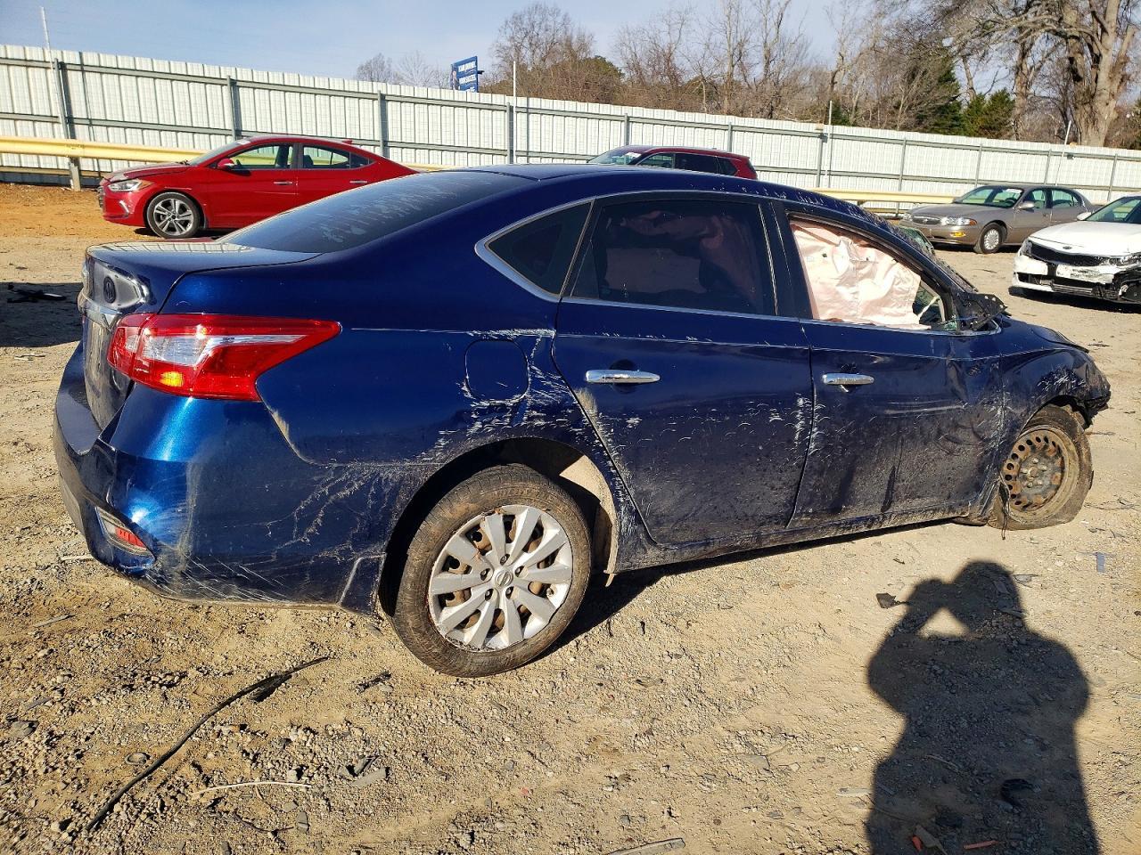 2016 NISSAN SENTRA