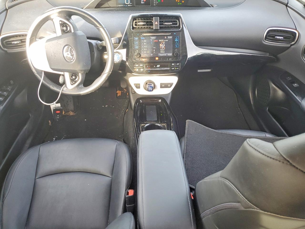 2017 TOYOTA PRIUS