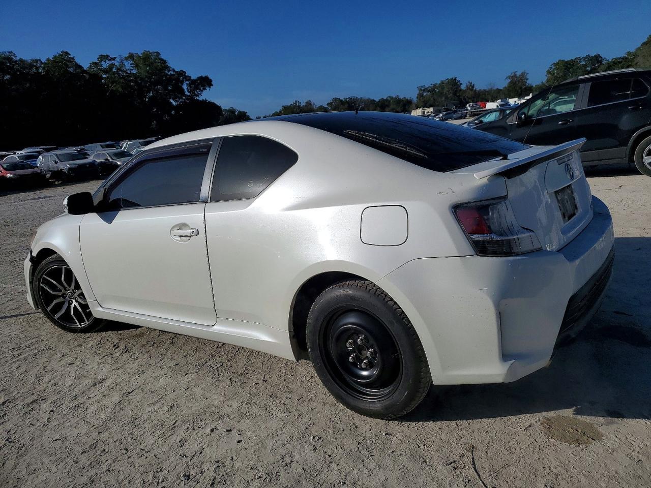 2016 SCION TC