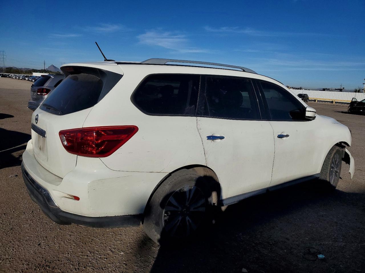 2018 NISSAN PATHFINDER