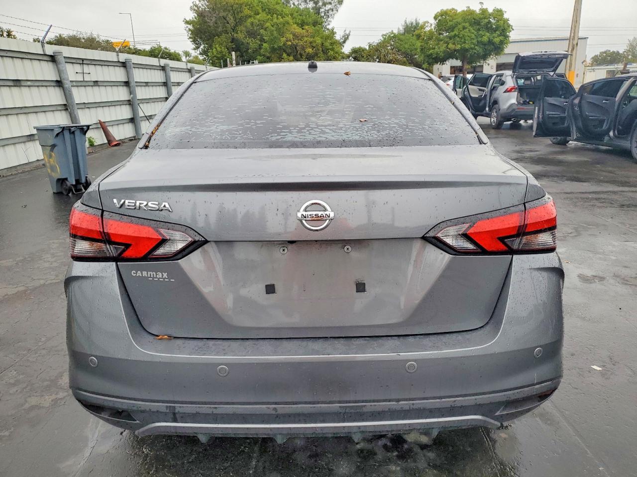 2020 NISSAN VERSA