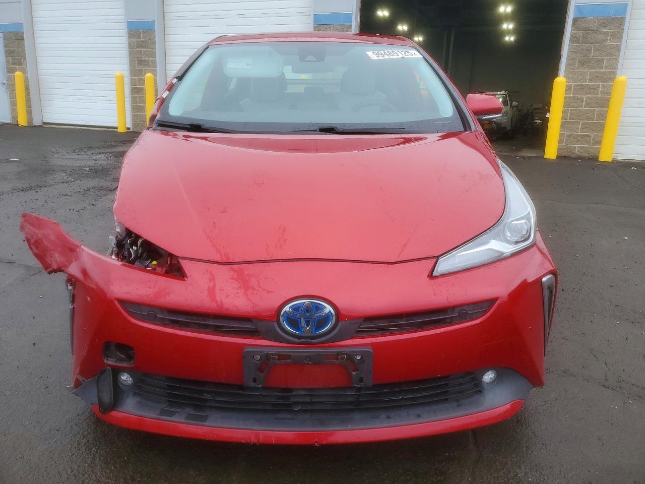 2019 TOYOTA PRIUS