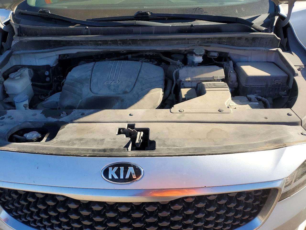 2015 KIA SEDONA