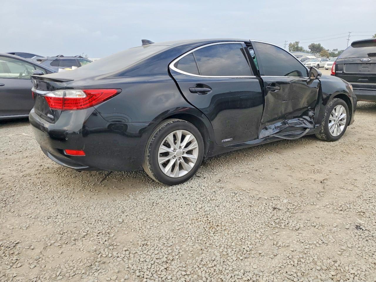 2015 LEXUS ES 300H