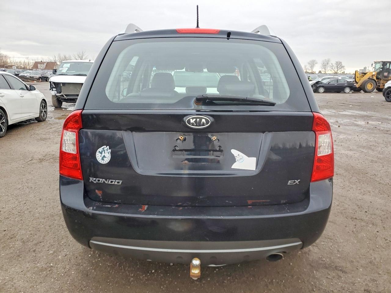 2012 KIA RONDO