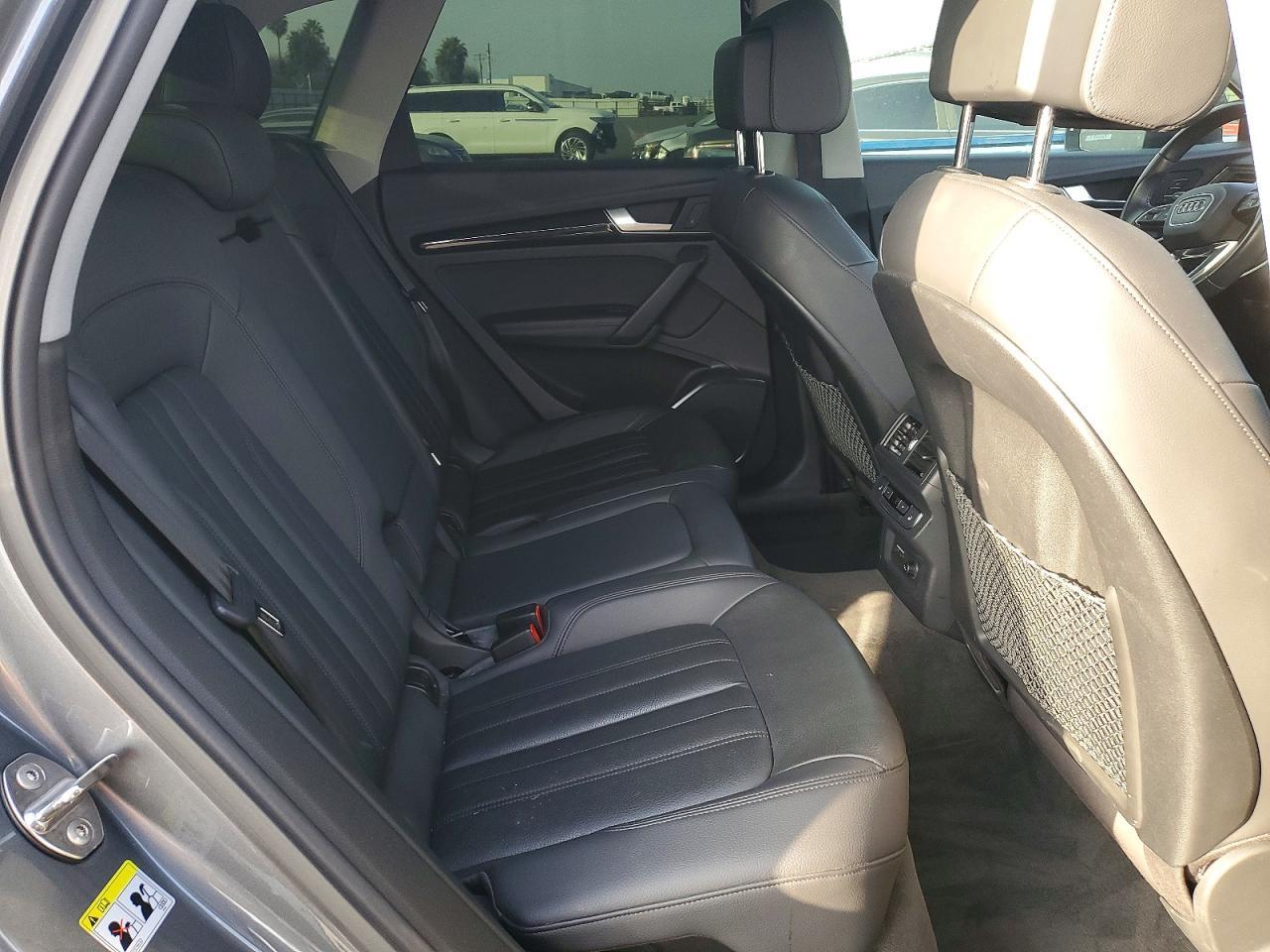 2020 AUDI Q5